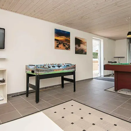 9 Person Holiday In Bl Vand Feriehus